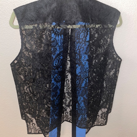 BALENCIAGA Paris Black Lace Sleeveless Button Top Size IT40/M - Picture 7 of 9